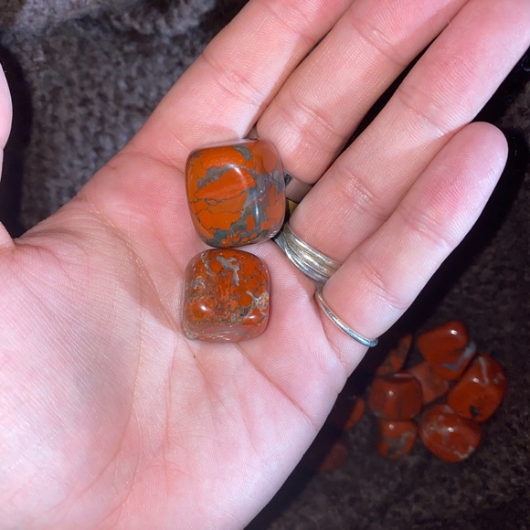 Assorted Red Bloodstone tumble stone - Picture 3 of 7